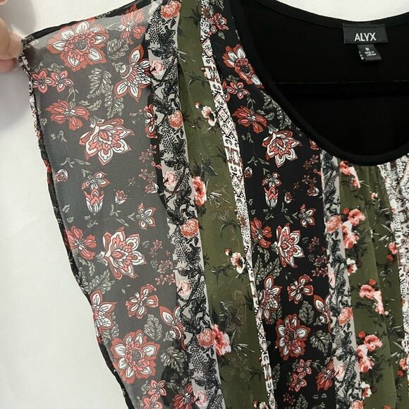 ALYX  Black Fitted Tank Floral Flutter Asymmetric Cape Overlay Size M - Picture 4 of 7